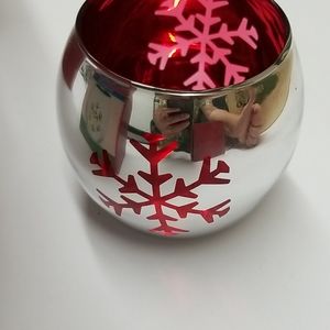 Christmas Silver Color Glass Snowflake Tealight Holders Set of 3 New in Box